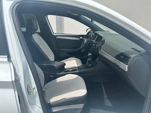 Used 2019 Volkswagen Jetta R-Line FWD image 13