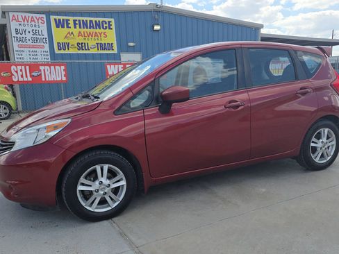 Used 2016 Nissan Versa Note SV w/ Sport Value Package image 1