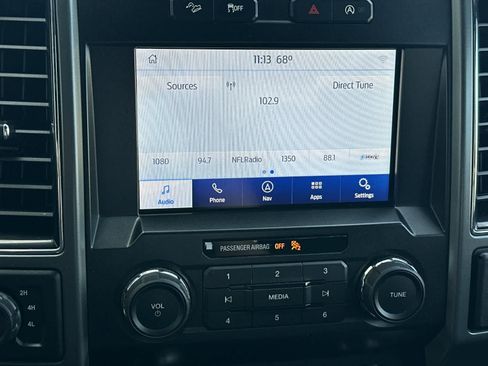 Used 2020 Ford F150 XLT w/ Equipment Group 302A Luxury AWD/4WD image 17