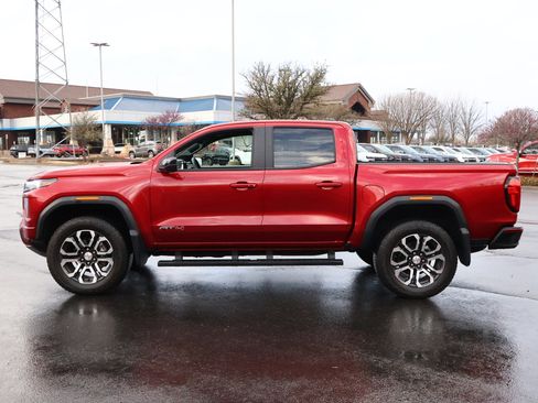 Certified 2024 GMC Canyon AT4 w/ AT4 Premium Package AWD/4WD image 34