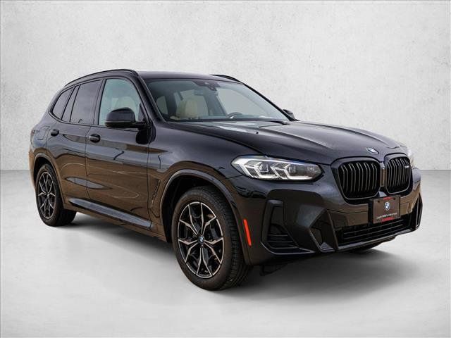 Used 2022 BMW X3 xDrive30i w/ M Sport Package 2 AWD/4WD image 3