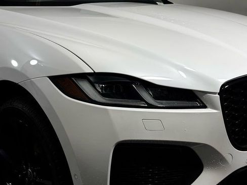 New 2026 Jaguar F-PACE R-Dynamic S image 13