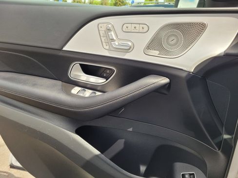 Used 2025 Mercedes-Benz GLE 350 4MATIC image 21