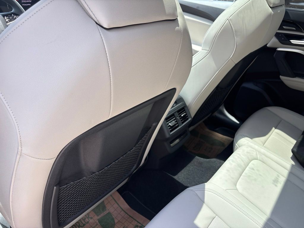 Used 2025 Audi Q5 Premium Plus w/ Premium Plus AWD/4WD image 13