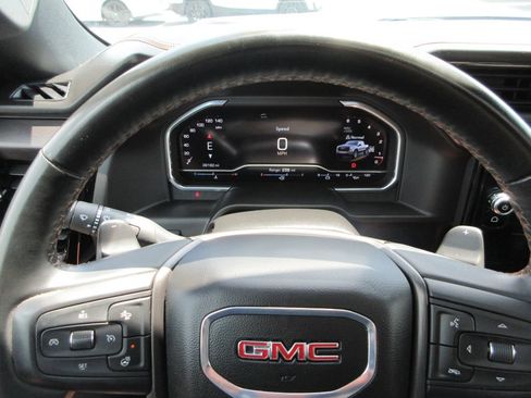 Certified 2024 GMC Sierra 1500 AT4 w/ Technology Package AWD/4WD image 36