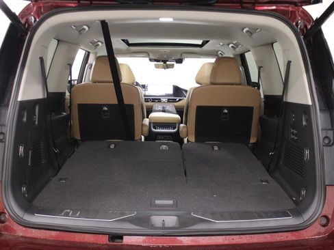 New 2025 INFINITI QX80 Sensory image 44