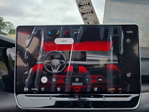 New 2026 Volkswagen GTI SE FWD image 17