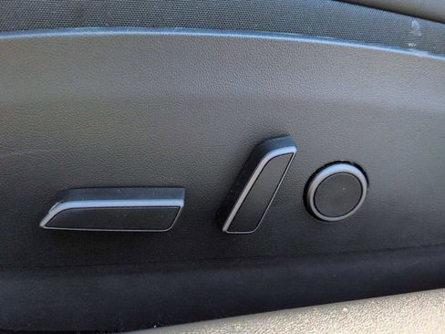 Used 2023 Tesla Model 3 Standard Range RWD image 17