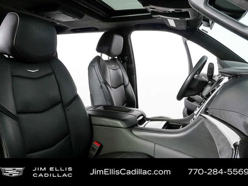 Used 2020 Cadillac Escalade ESV Platinum image 23