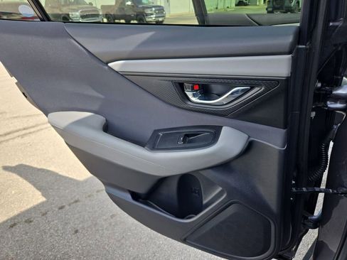 Used 2024 Subaru Outback Premium image 17