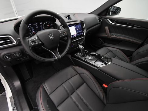 New 2024 Maserati Ghibli Modena Ultima Q4 AWD/4WD image 12