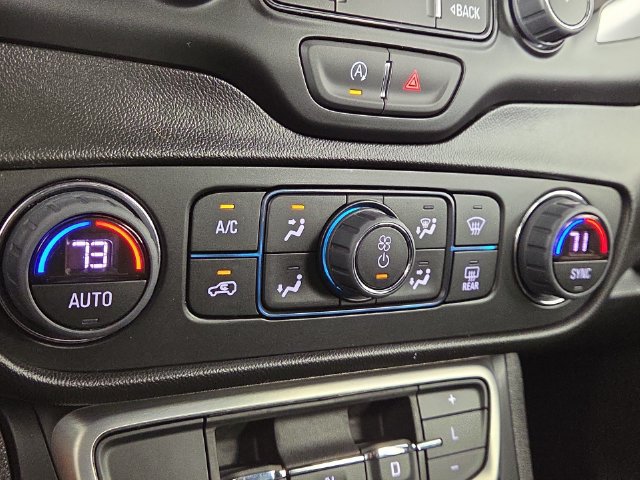 Used 2023 GMC Terrain SLT w/ Tech Package AWD/4WD image 19