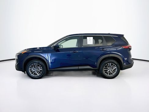 Used 2026 Nissan Rogue SV AWD/4WD image 4