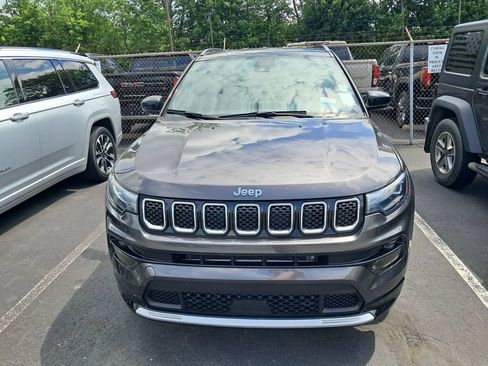 Used 2023 Jeep Compass Limited w/ Elite Group AWD/4WD image 5