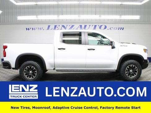 Used 2023 Chevrolet Silverado 1500 ZR2 w/ Technology Package AWD/4WD image 1
