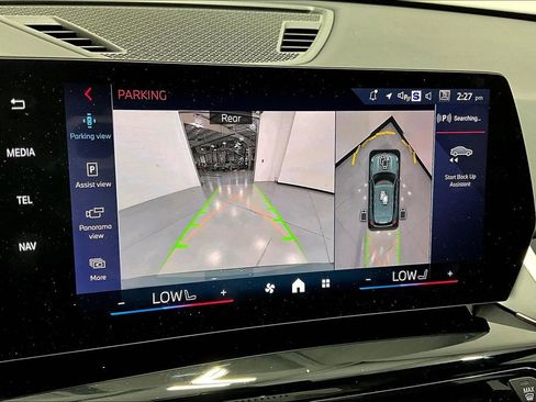 Used 2025 BMW X1 M35i w/ Premium Package image 30