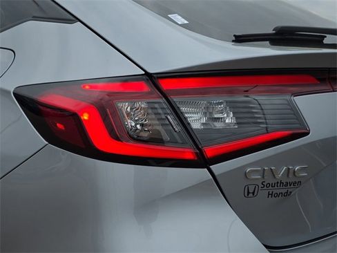 Certified 2025 Honda Civic Sport Touring image 11