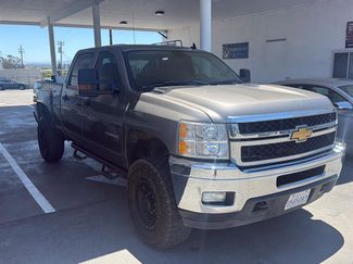 Used 2013 Chevrolet Silverado 2500 LT w/ Interior Plus Package AWD/4WD video 1