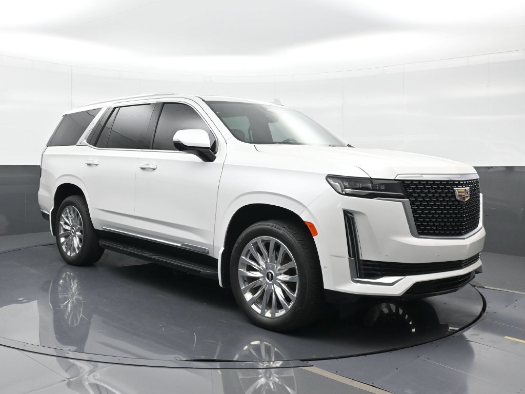 Used 2023 Cadillac Escalade Premium Luxury RWD image 4