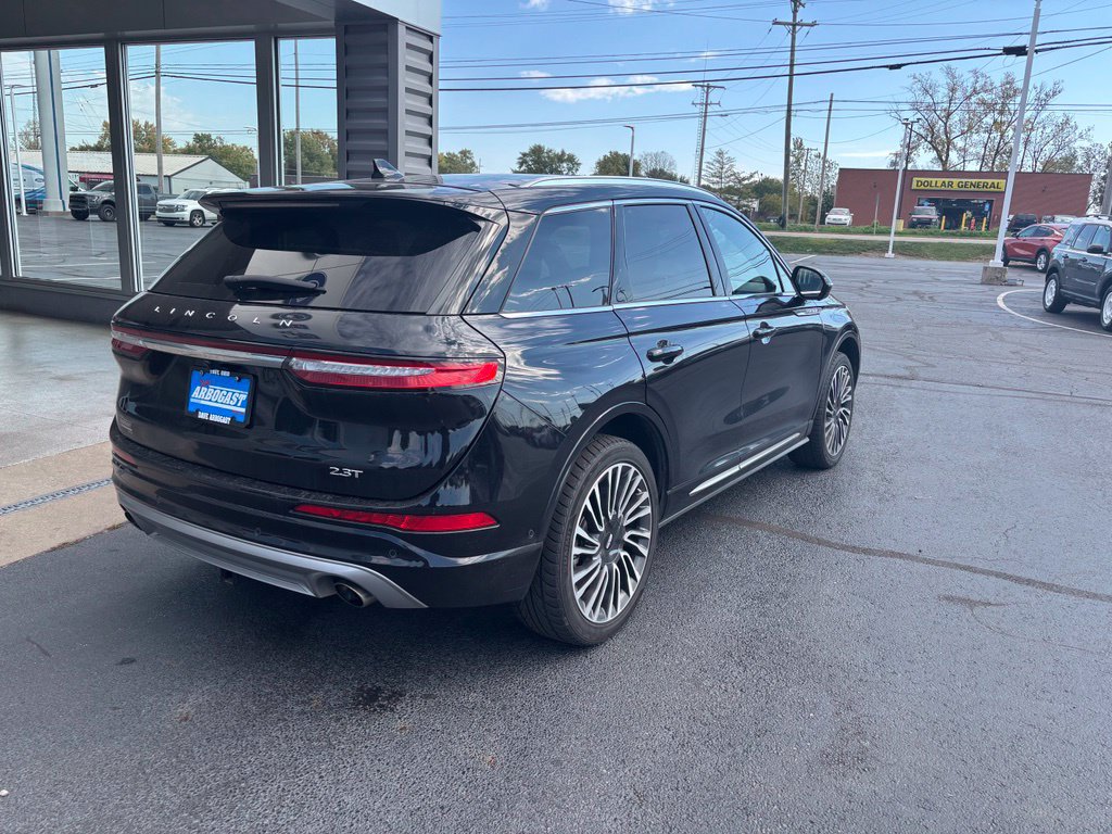 Used 2020 Lincoln Corsair Reserve w/ Equipment Group 202A AWD/4WD image 5