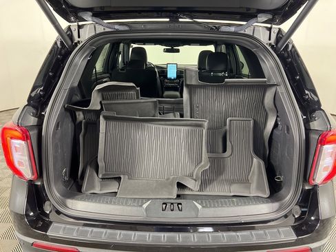 Used 2022 Ford Explorer ST w/ Equipment Group 401A image 24
