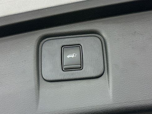 Used 2017 Nissan Murano SL w/ SL Technology Package image 32