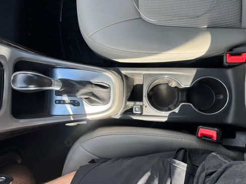 Used 2016 Buick Verano FWD image 18