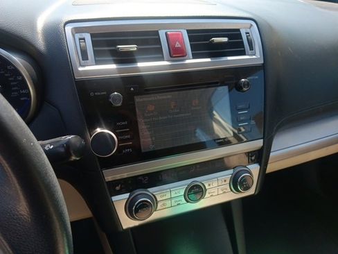 Used 2016 Subaru Legacy 2.5i Premium w/ Moonroof Package image 4