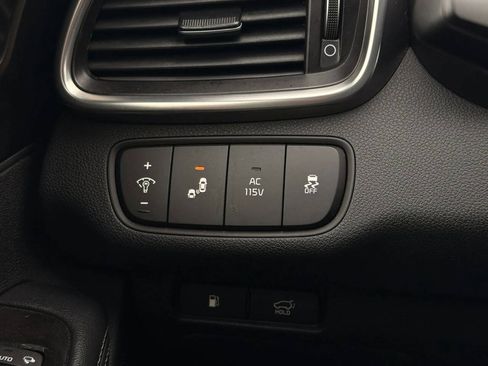 Used 2017 Kia Sorento EX w/ EX Premium Package AWD/4WD image 17