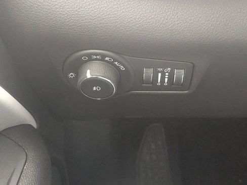 New 2026 Jeep Compass Limited w/ Sun, Sound & Navigation Group AWD/4WD image 18