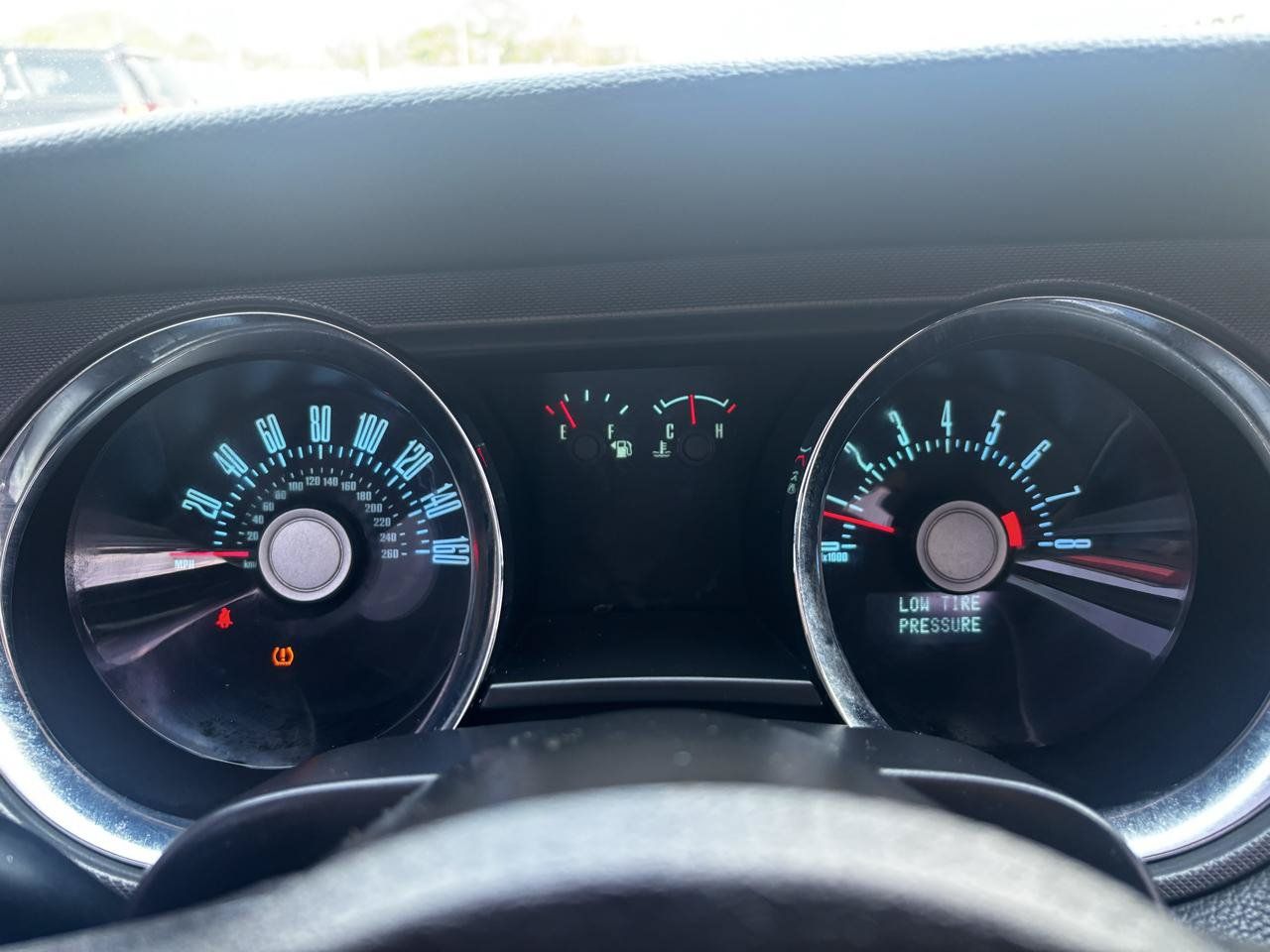 Used 2012 Ford Mustang Coupe RWD image 17