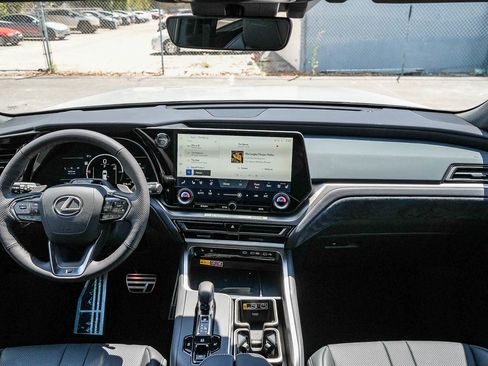 New 2026 Lexus TX 500h AWD w/ Technology Package image 12