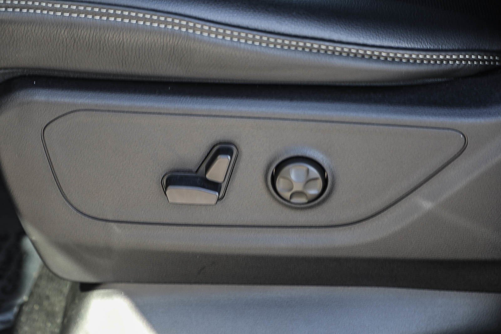 Used 2025 RAM 1500 RHO AWD/4WD image 19