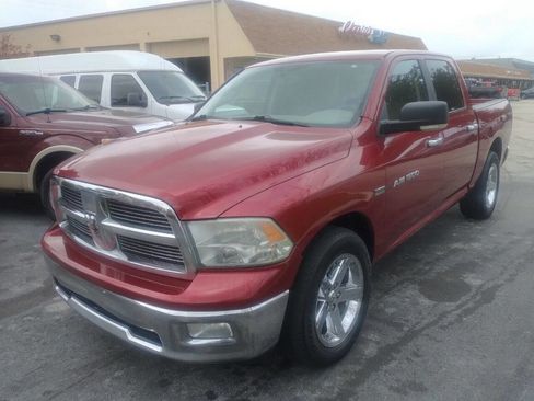 Used 2011 RAM 1500 Big Horn image 3