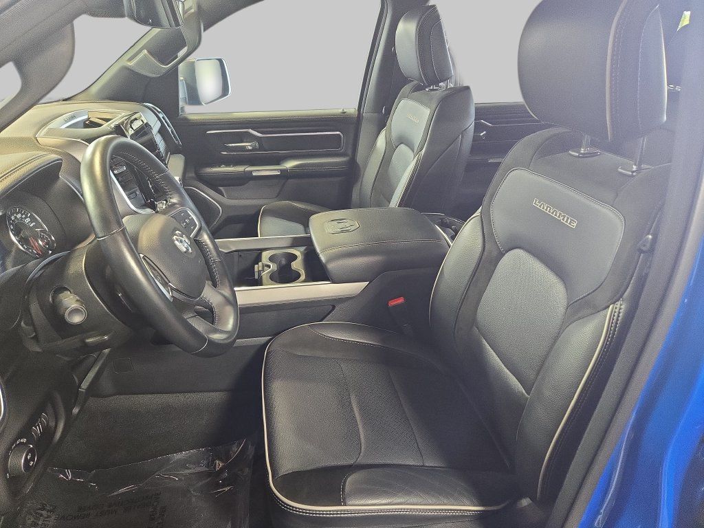 Used 2023 RAM 1500 Laramie AWD/4WD image 18