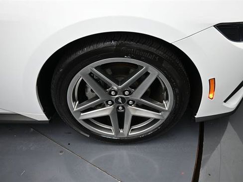 Certified 2025 Ford Mustang Coupe RWD image 22
