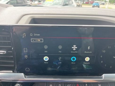 Used 2024 GMC Sierra 1500 SLE image 27