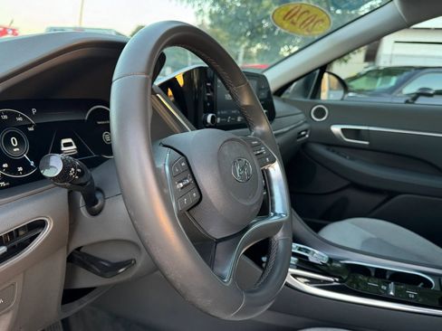 Used 2020 Hyundai Sonata SEL w/ Convenience + Sunroof Package FWD image 28
