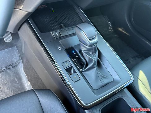 New 2026 Toyota Corolla Cross XLE FWD image 22