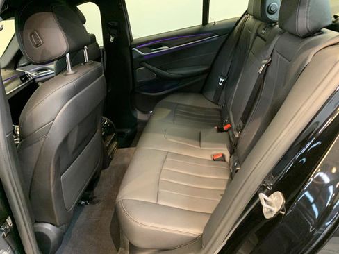 Used 2022 BMW 540i xDrive w/ M Sport Package image 61