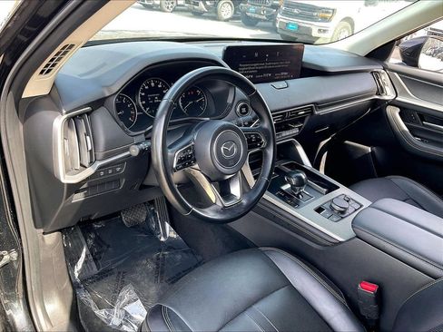 Used 2025 MAZDA CX-90 3.3 Turbo w/ Preferred Package image 8