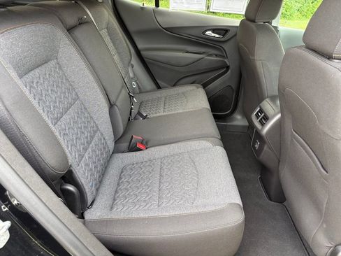 Used 2024 Chevrolet Equinox LT FWD image 34
