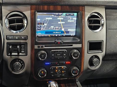 Used 2015 Ford Expedition Platinum AWD/4WD image 7