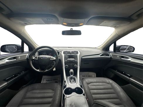 Used 2013 Ford Fusion Titanium image 23