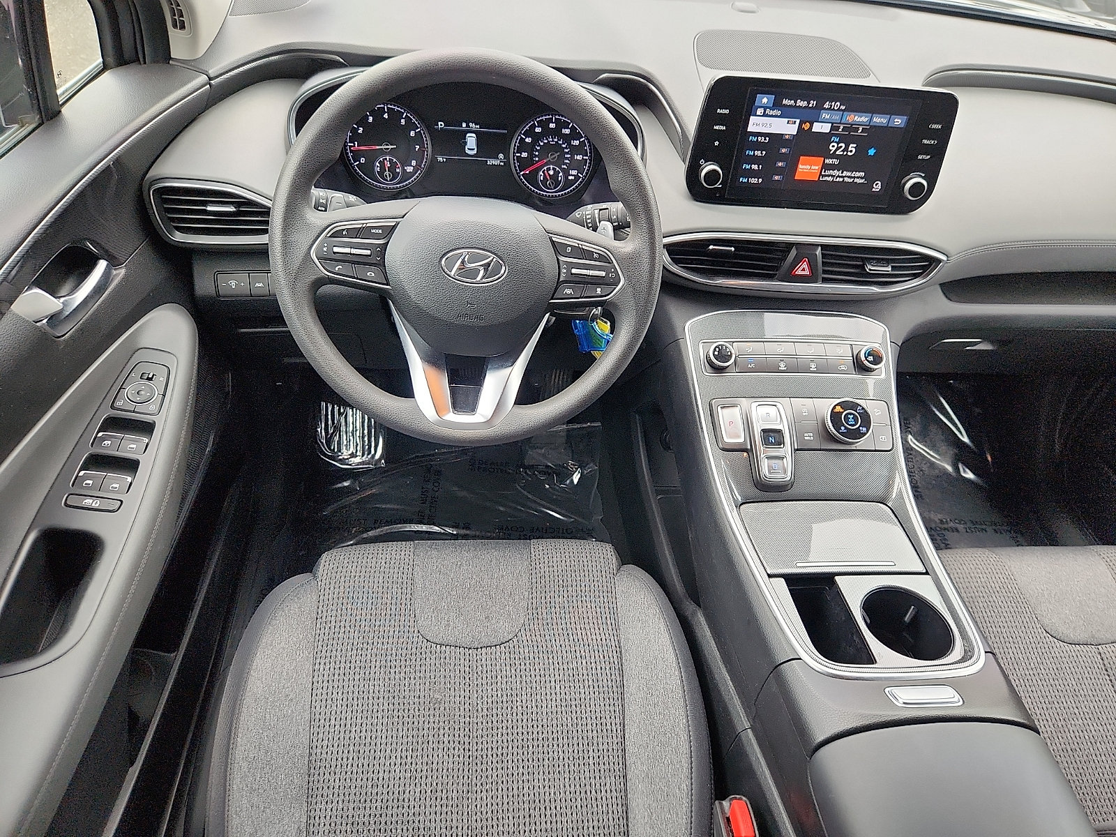 Certified 2023 Hyundai Santa Fe SE AWD/4WD image 12