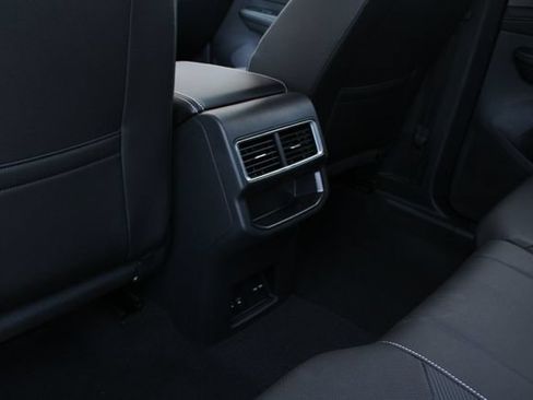 New 2026 Volkswagen Atlas Cross Sport SE AWD/4WD image 21
