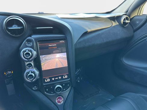 Used 2020 McLaren 720S Performance image 28