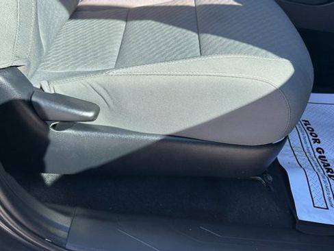 Used 2021 Toyota Tacoma SR image 45