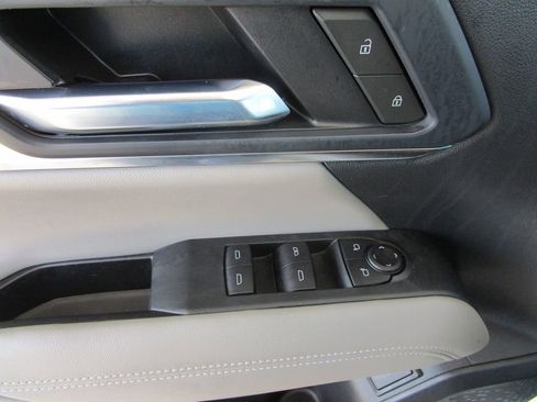 Used 2026 GMC Terrain Elevation w/ Elevation Premium Package FWD image 26