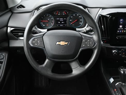 Used 2020 Chevrolet Traverse LS FWD image 9